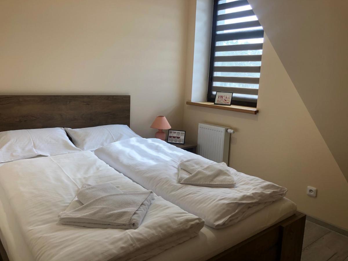 Apartamenty Alicja Dzierżoniów Kültér fotó